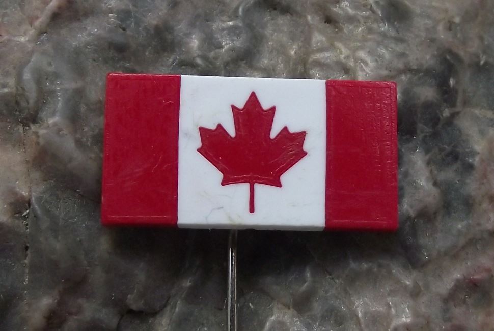 Canadian Red Maple Leaf Canada National Flag Emblem Pin Badge - Badgecrazy