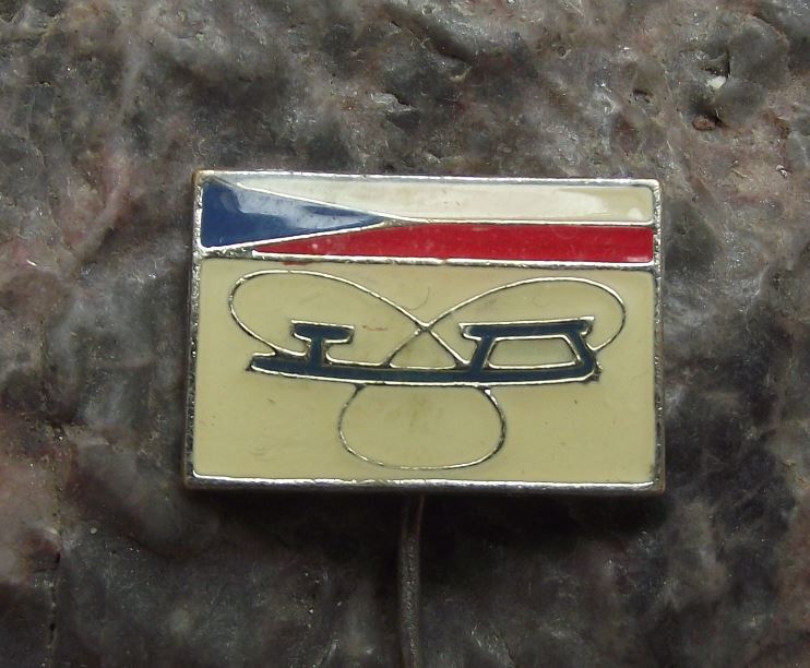 Vintage Czech Union Association of Ice Skaters and Figure Skating Flag Pin Badge - Badgecrazy