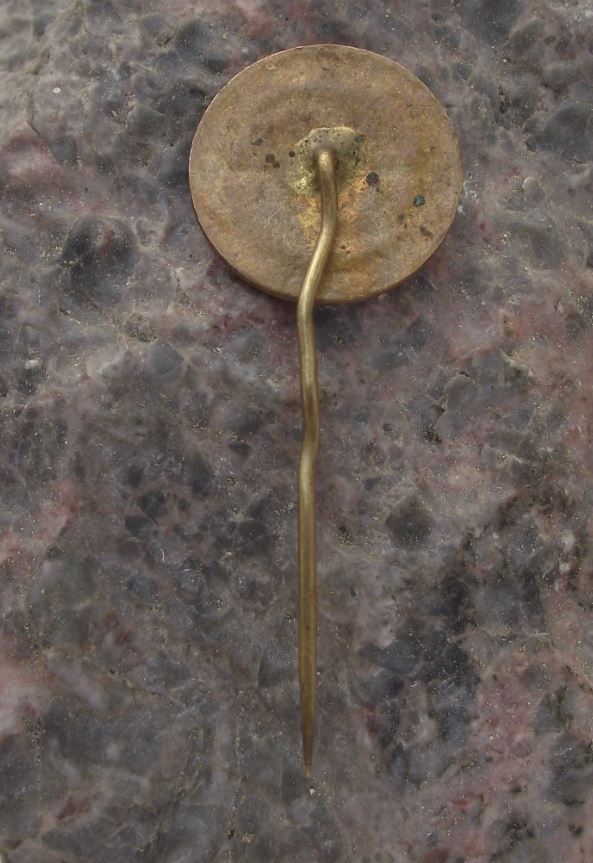 1975 Motorcycle Championship MX Moto Cross 500cc Motorbike Racing Pin Badge - Badgecrazy