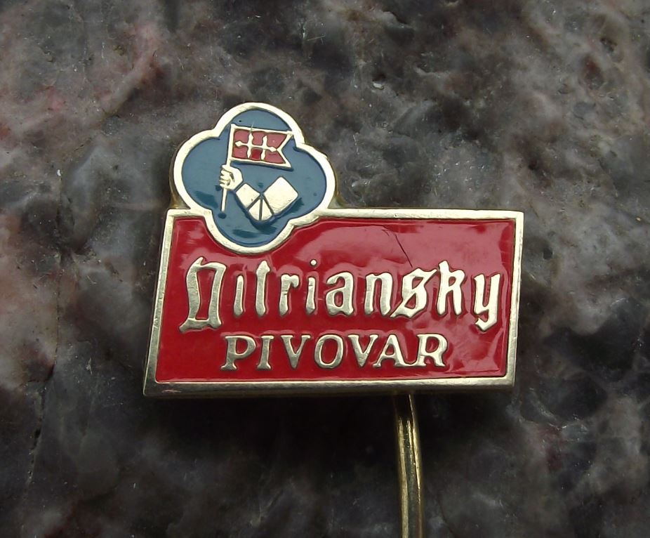 Pivovar Nitriansky Czechoslovakia Beer Lager Brewery Nitra Crest Pin Badge - Badgecrazy