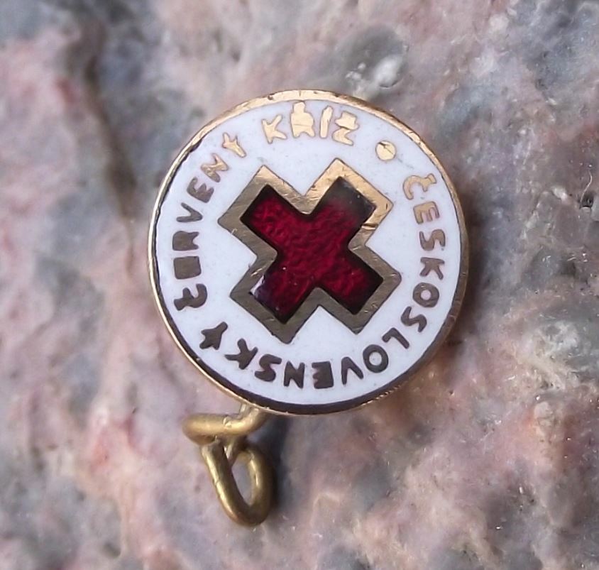 Vintage Red Cross Association Czechoslovakia Czech Nurse Uniform Clasp Pin Badge - Badgecrazy