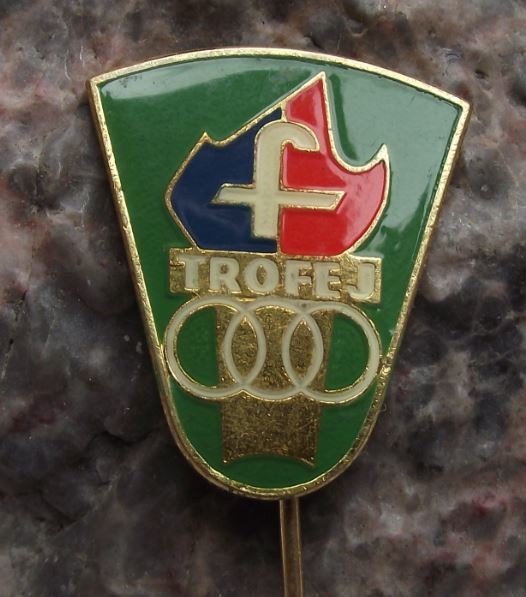 Vintage Favorit Cycling Trophy Road Race Competition Bicycle Cycle Pin Badge - Badgecrazy