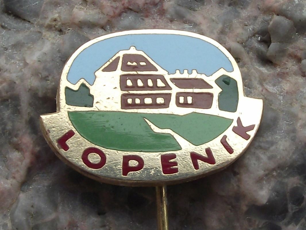 Vintage Lopenik Hotel Czechoslovakia Tourist Zlin Souvenir Pin Badge - Badgecrazy