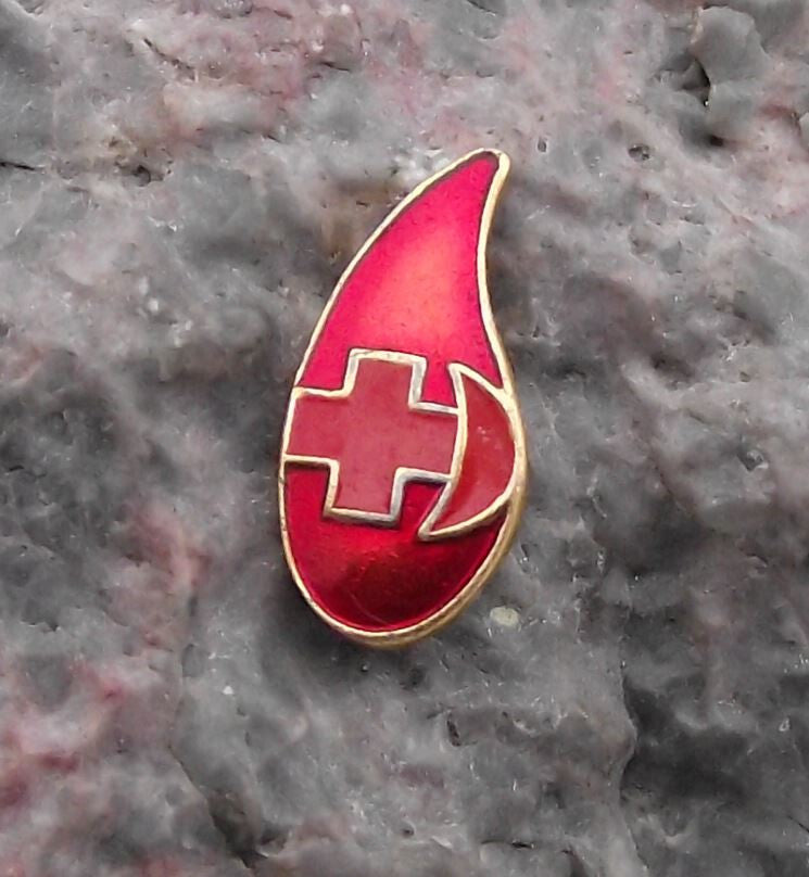 Vintage Soviet Union Red Cross Association Blood Donor Drop Russian Pin Badge - Badgecrazy