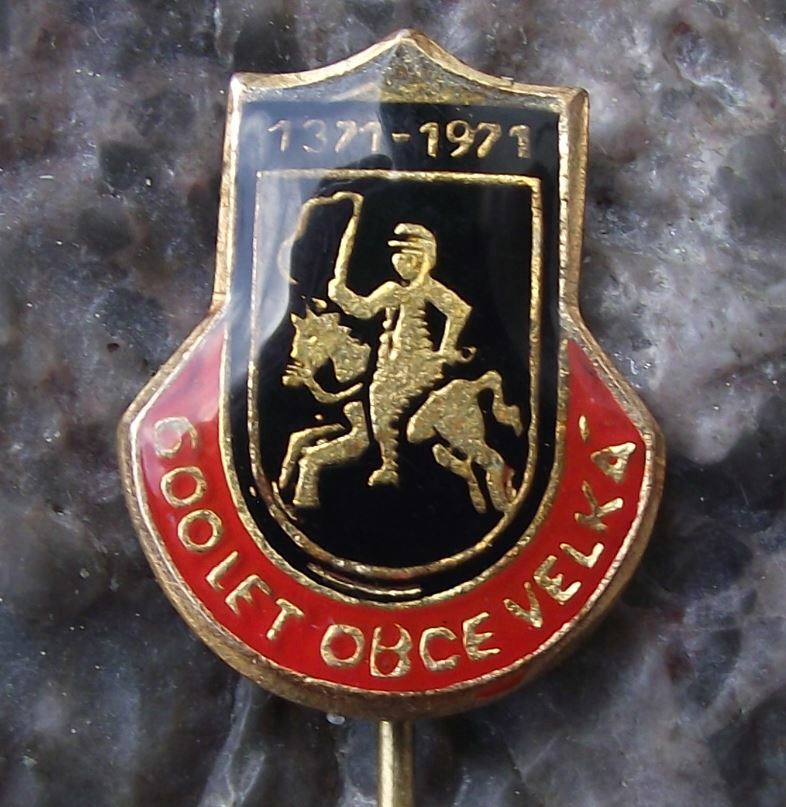 1971 Velka Hranice Czech City Coat of Arms Heraldic Crest Anniversary Pin Badge - Badgecrazy