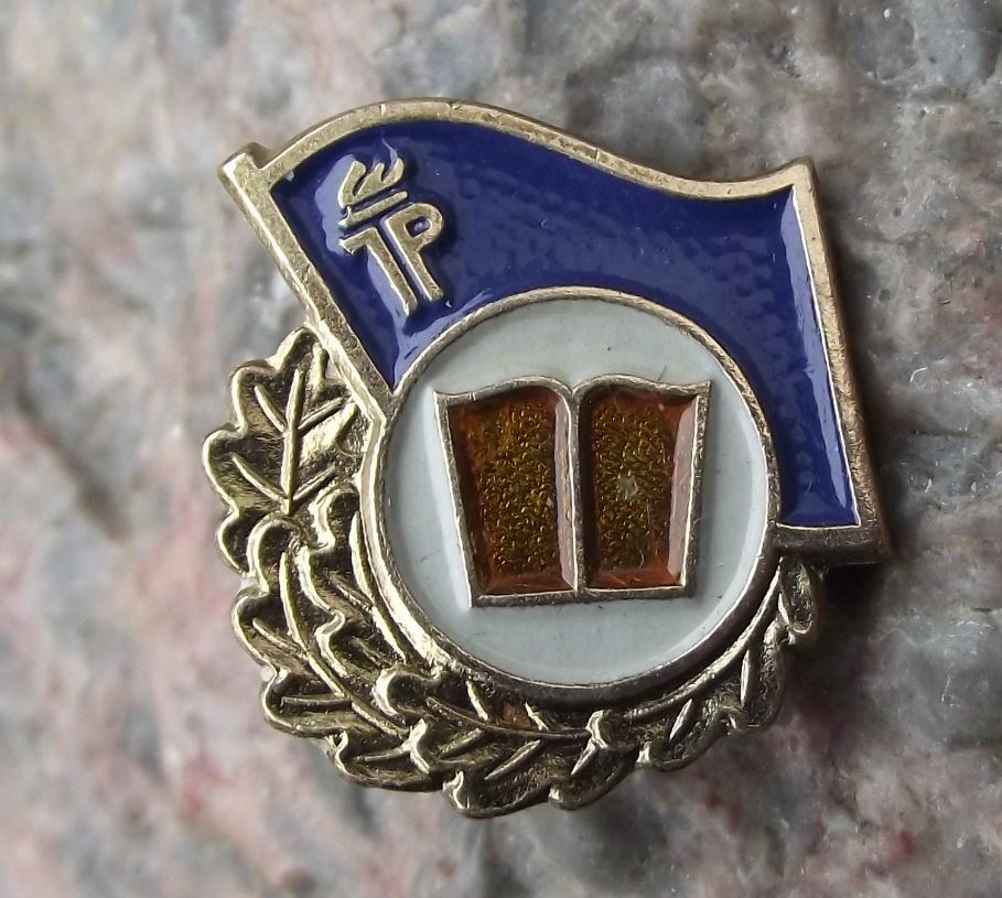 Vintage Thalmann Pioneers German Youth Good School Work DDR Book Award Pin Badge - Badgecrazy