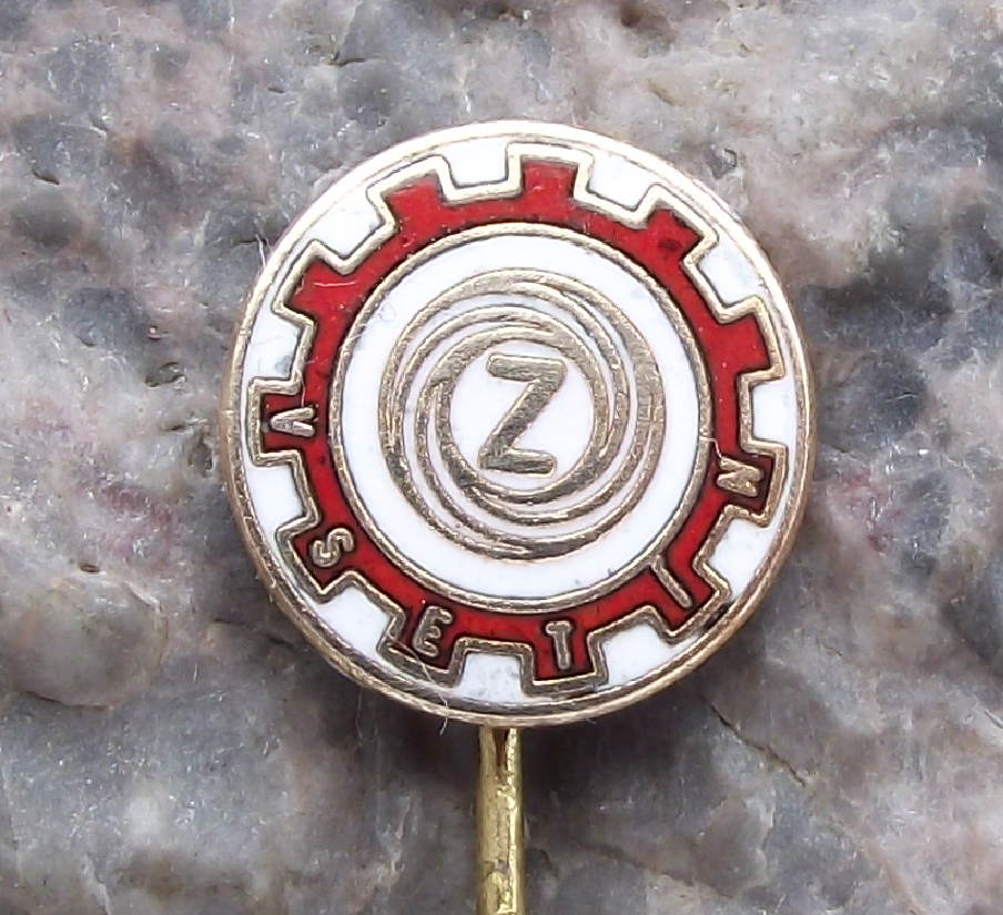 Vintage Ceska Zbrojovka Czech Guns CZ Weapons Factory Z logo Cog Pin Badge - Badgecrazy