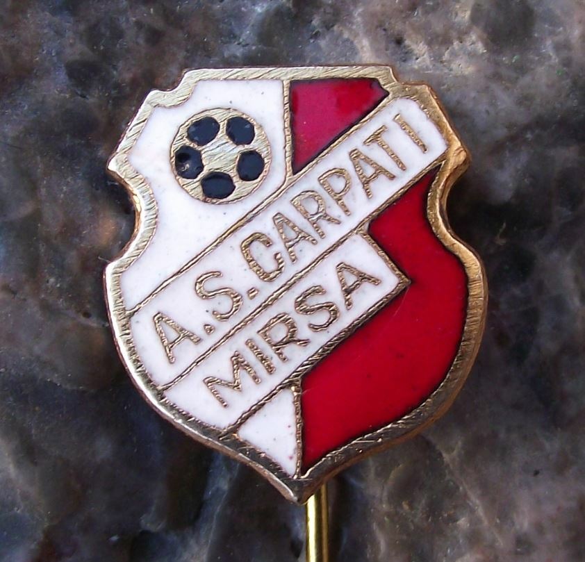 Vintage AS Carpati Mirsa Romania Soccer Football Club Crest Shield Pin Badge - Badgecrazy