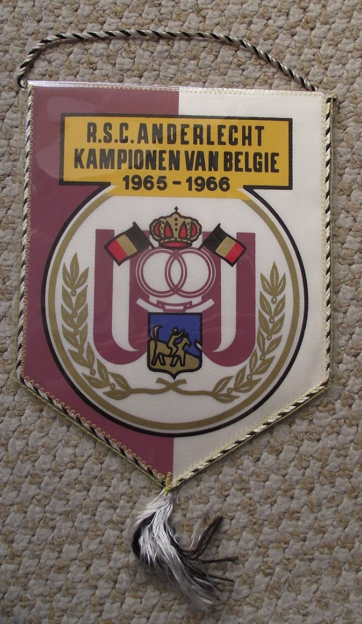 1966 RSC Anderlecht Kampionen Van Belgie 1965-1966 Belgian Champion Pennant Flag - Badgecrazy