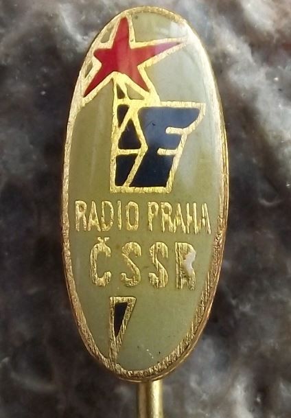 Vintage Radio Prague Praha Transmitter Broadcasting Tower Mast Logo Pin Badge - Badgecrazy