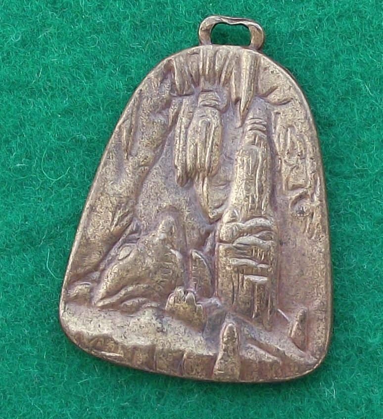 Antique Macocha Cave System Czechoslovakia Stalagmites Tourist Pendant Talisman - Badgecrazy