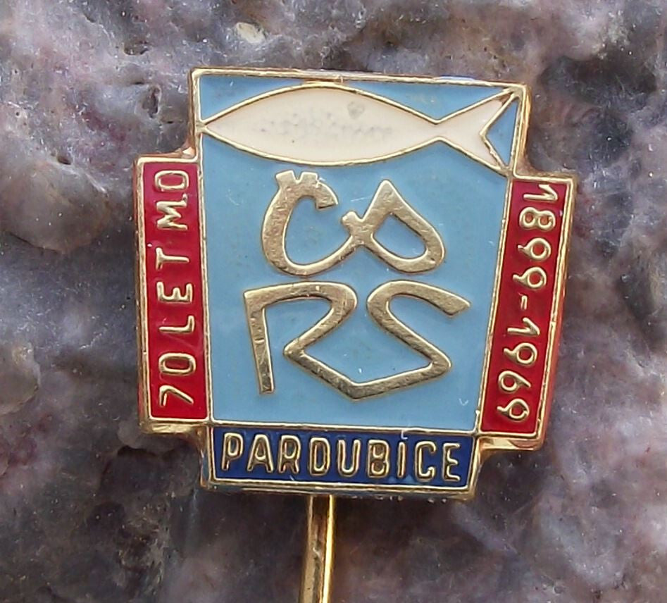 1969 Czech Fishing Angling Association Pardubice 70th Anniversary Pin Badge - Badgecrazy