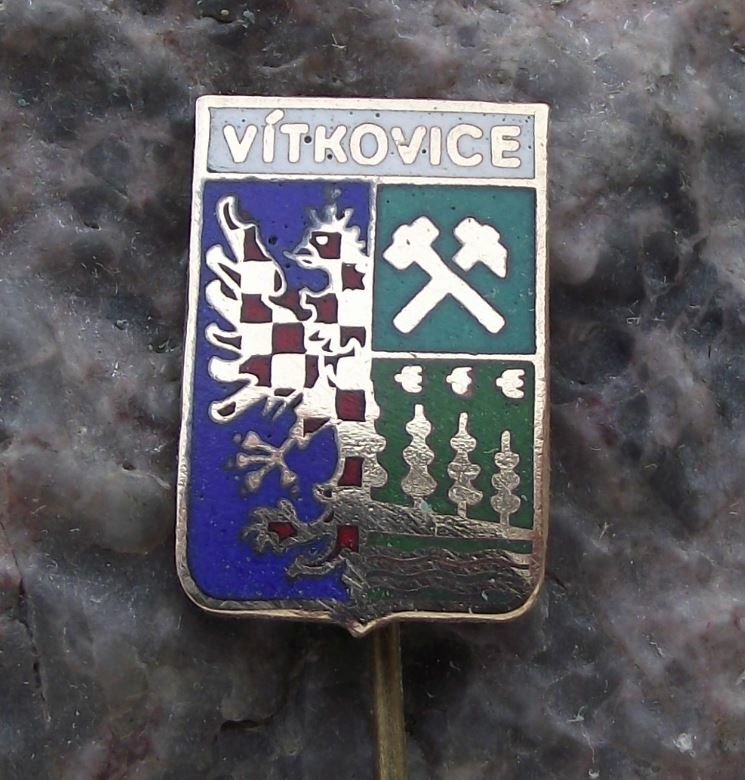 Vintage Vitkovice Czechoslovakia Town Heraldic Crest Eagle Coat Arms Pin Badge - Badgecrazy