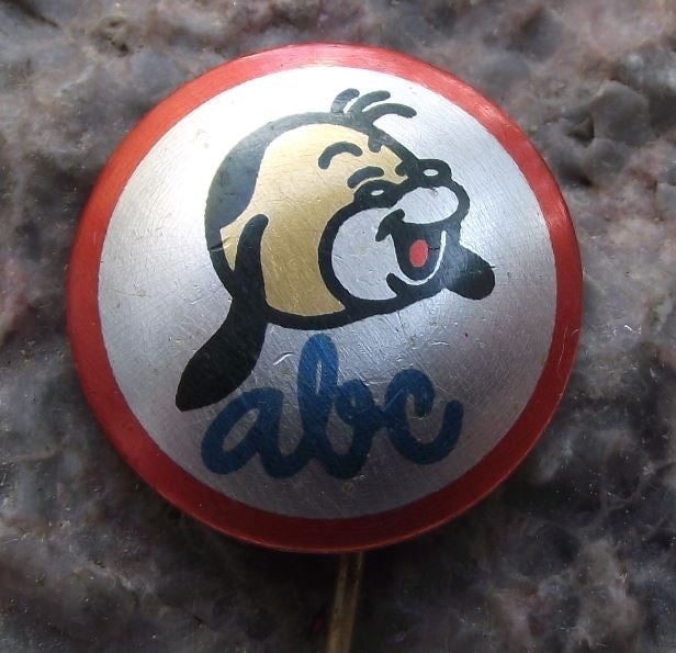 ABC Czechoslovakia Childrens Science General Interest Magazine Casopis Pin Badge - Badgecrazy