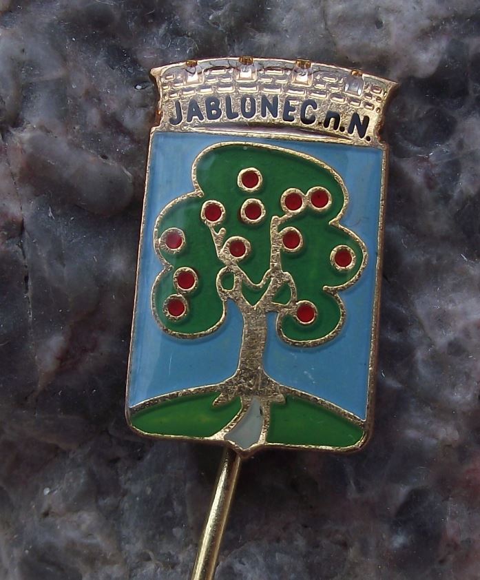 Jablonec nad Nisou Crowned Royal Apple Tree Hill Herald Crest Shield Pin Badge - Badgecrazy