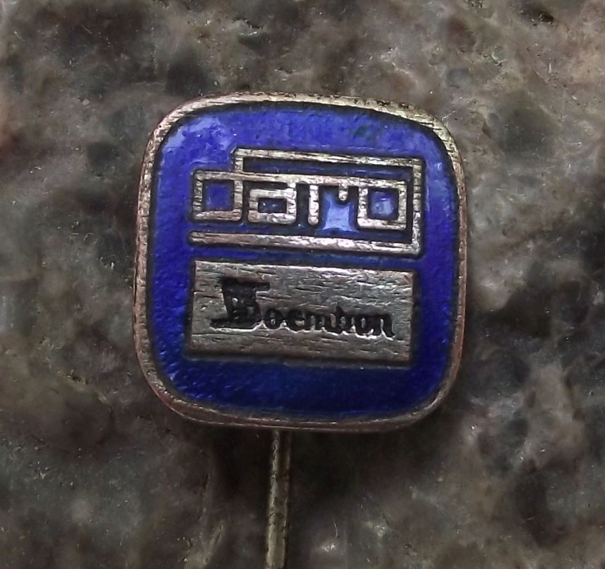 Daro Soemtron Vintage East German DDR GDR Printing Calculators Firm Pin Badge - Badgecrazy