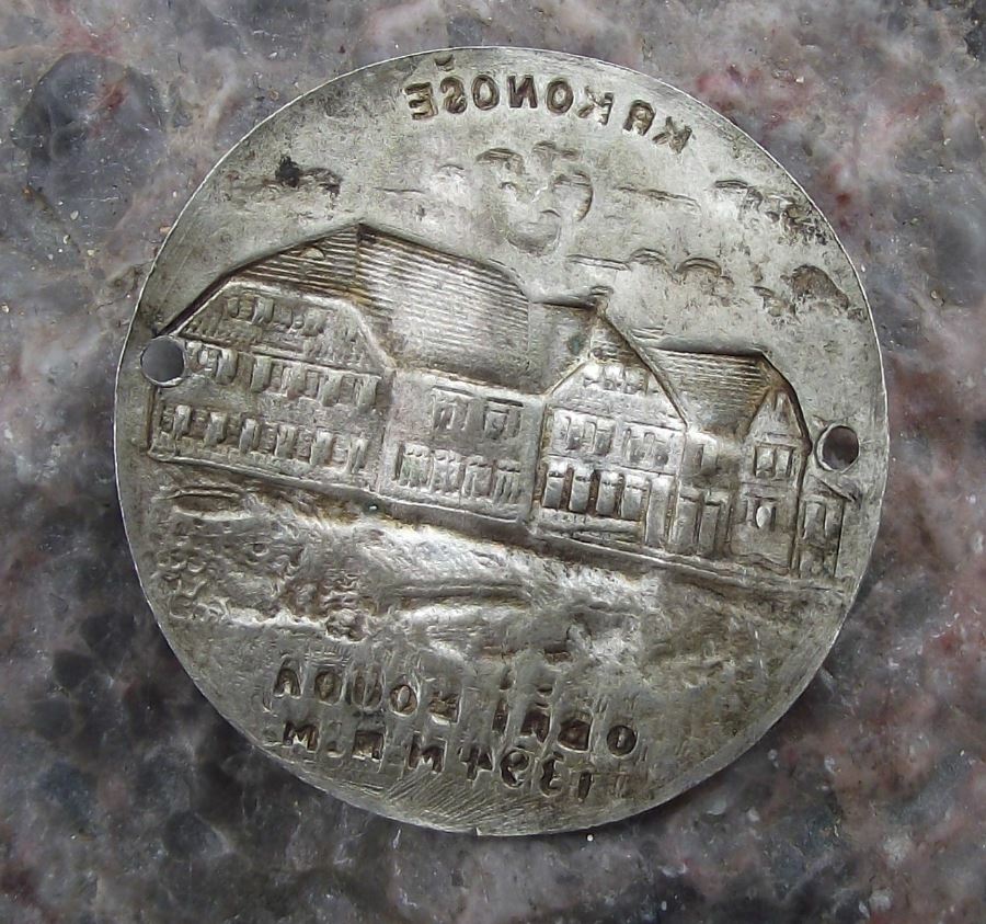 Obri Giant Bouda Krkonose Mountains 1394m Walking Lodge Stick Shield Stocknagel - Badgecrazy