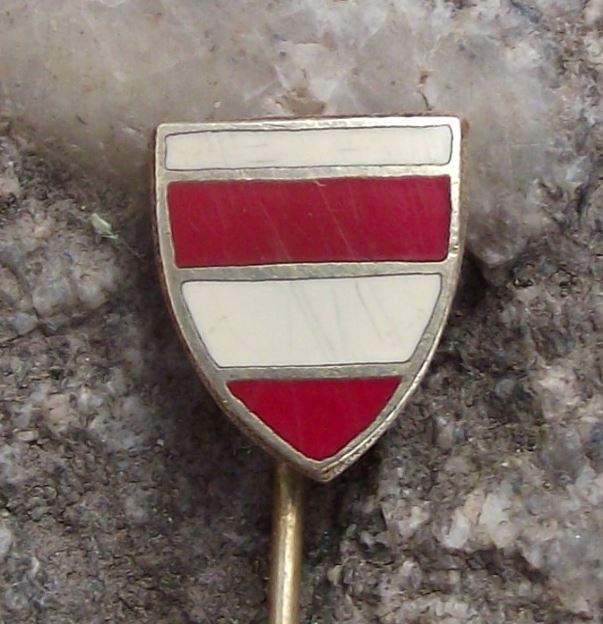 Vintage Brno Czechoslovakia City Coat of Arms Heraldic Crest Shield Pin Badge - Badgecrazy