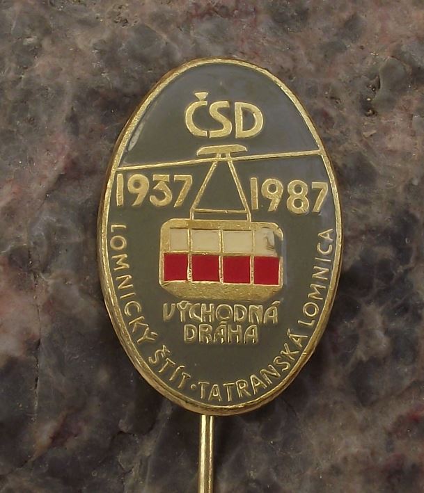 1987 Czech South Eastern Rail System CSD Mountain Cable Car Lomnice Pin Badge - Badgecrazy