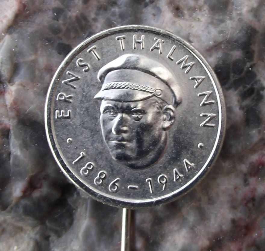 Vintage Ernst Thalmann Pioneer Organisation DDR East Germany 1886 1944 Pin Badge