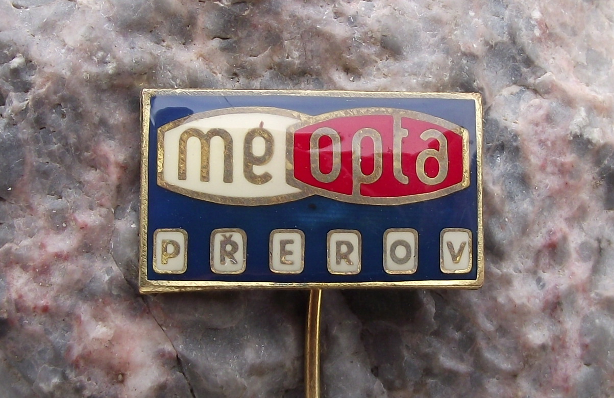 Vintage Meopta Prerov Czechoslovakia Photographic Camera and Lens Firm Pin Badge - Badgecrazy