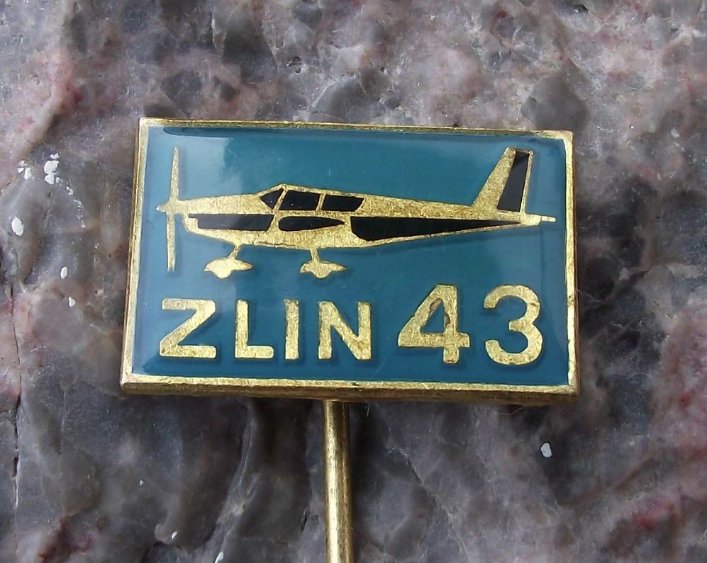 Vintage Moravan Zlin Z 43 Z 143 Light Training 4 Seat Private Aircraft Pin Badge - Badgecrazy