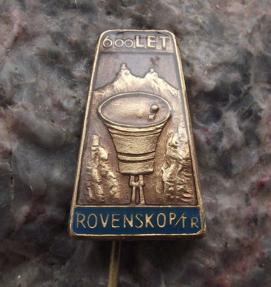 1974 Rovensko pod Troskami 600th Anniversary Tourist Souvenier Pin Badge - Badgecrazy