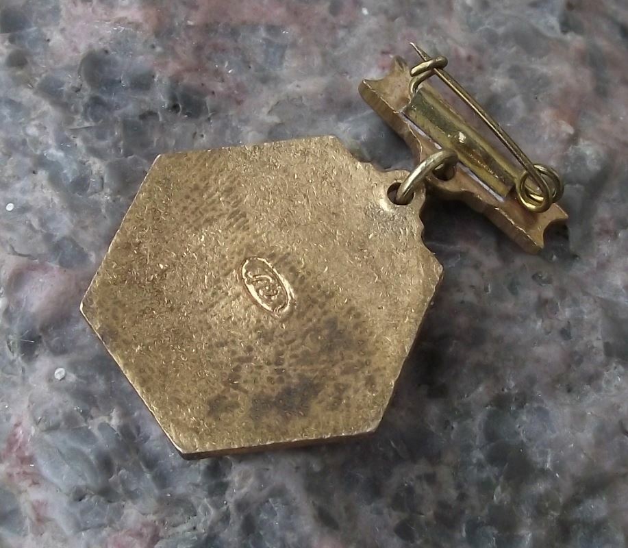 Vintage Leningrad Admiralty Spire Russian Soviet Union Tourist Enamel Pin Badge - Badgecrazy