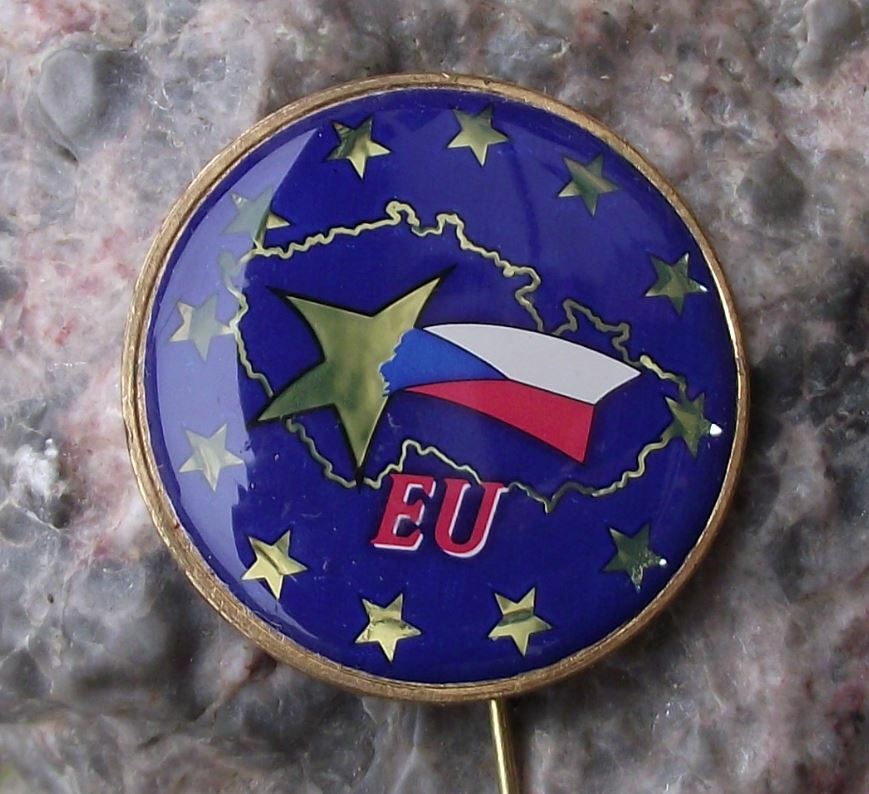 2004 Czechoslovakia Joins European Union Czech Republic EU Flag Pin Badge - Badgecrazy