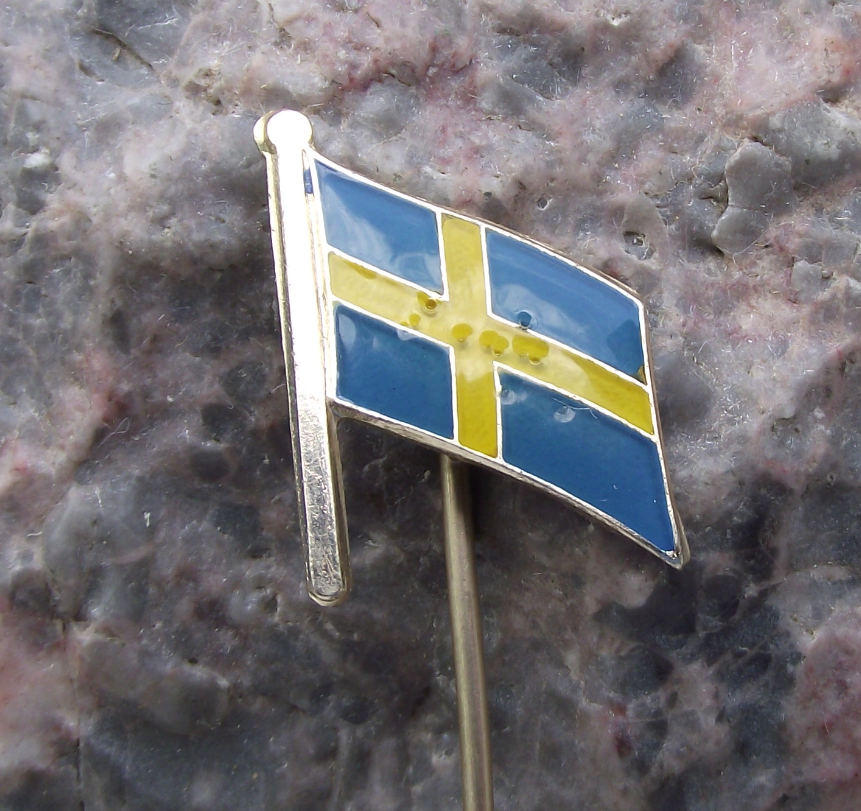 Antique Swedish National Day Flag of Sweden Yellow Scandinavian Cross Pin Badge - Badgecrazy
