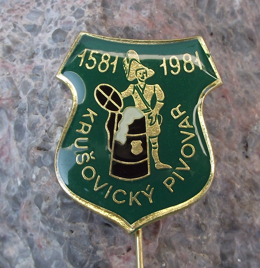 1981 Pivovar Krusovice Brewery Czech Lager Beer Centenary 100 years Pin Badge - Badgecrazy