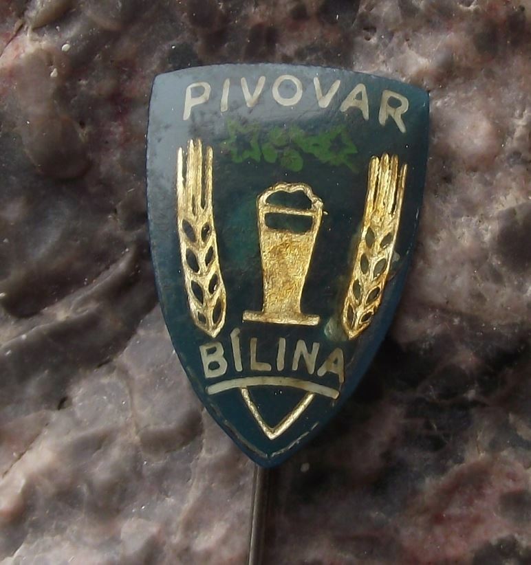 Vintage Pivovar Bilina Czechoslovakia Brewery Beer Lager Wheat Motif Pin Badge - Badgecrazy