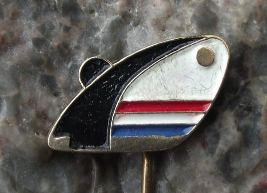Vintage Yugoslavia Volleyball Association Player Serve Ball Flag Pin Badge