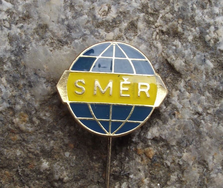 Smer Plastic Military Scale Models & Toy Maker Globe Logo Advertising Pin Badge - Badgecrazy