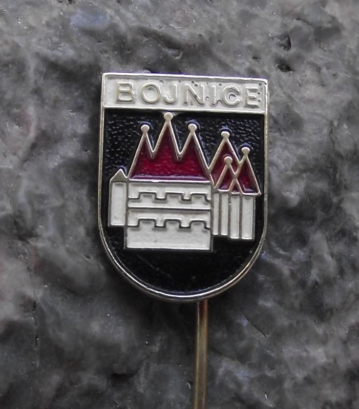 Antique Bojnice Castle Czech Town Weinitz Tourist Souvenier Visit Pin Badge - Badgecrazy
