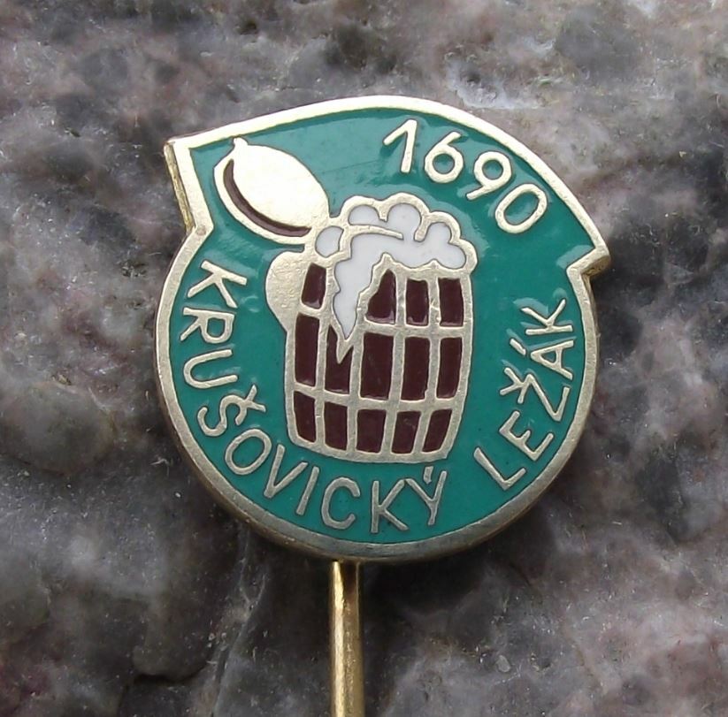 Antique Krusovice Czech Beer Krusovicky Lezak 1690 Lager Tankard & Lid Pin Badge - Badgecrazy