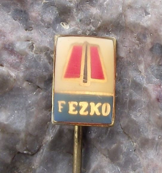 Vintage Fezko Traditional Czech Fez Maker Hat Hatter of Czechoslovakia Pin Badge - Badgecrazy