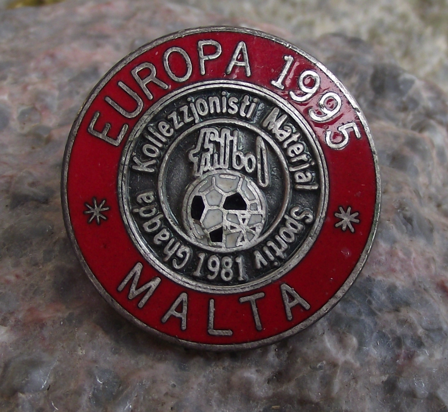 1995 Malta Europa 95 European Cup Qualification Football Soccer Tie Pin Badge - Badgecrazy