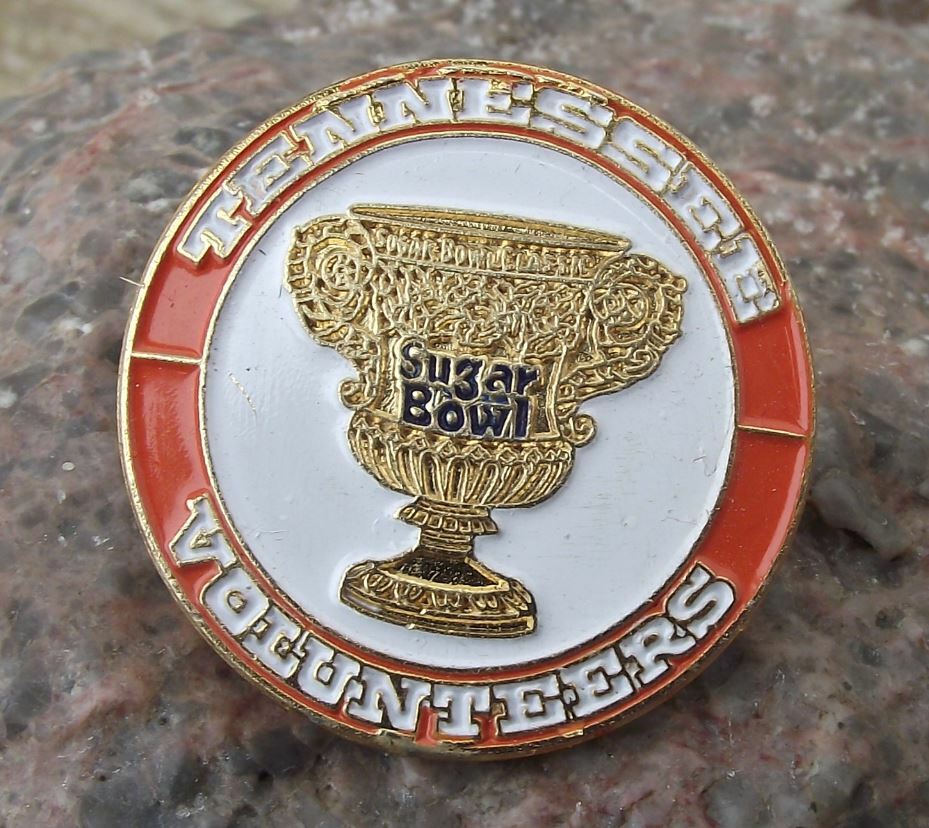 Tennessee Volunteers American Football Sugar Bowl Cup Pin Badge - Badgecrazy