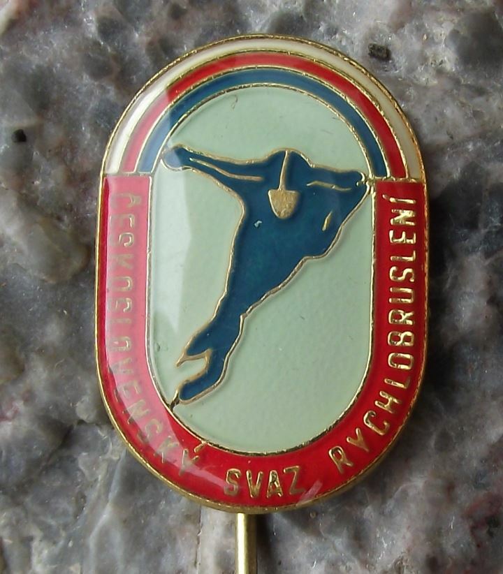 Czechoslovakia Czech Union Association of Speed Skaters Ice Skating Pin Badge - Badgecrazy