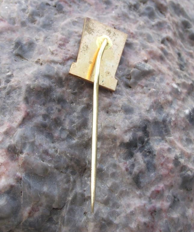 Antique Beskdy Mountain Pass Battle Machine Gun World War 2 Memorial Pin Badge - Badgecrazy