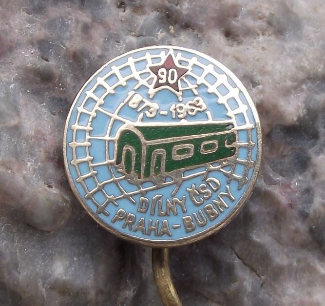 1963 Czech Railway System CSD Train Locomotive Rail Parts Depot Prague Pin Badge - Badgecrazy