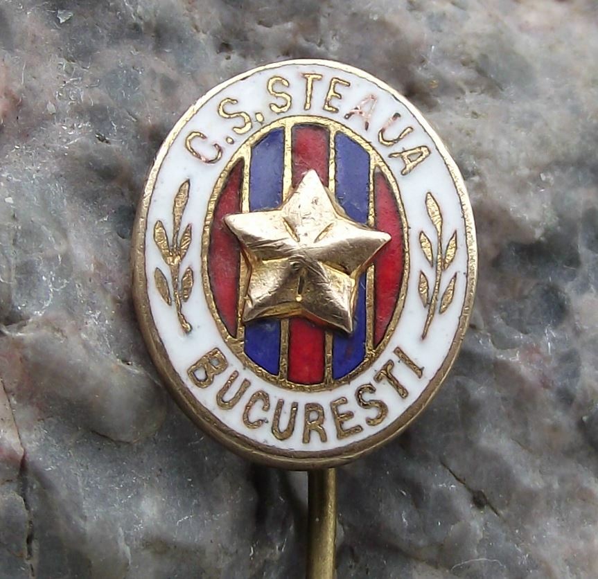 Vintage CS Steaua Buchuresti Bucharest FC Football Club Romania Flag Pin Badge - Badgecrazy