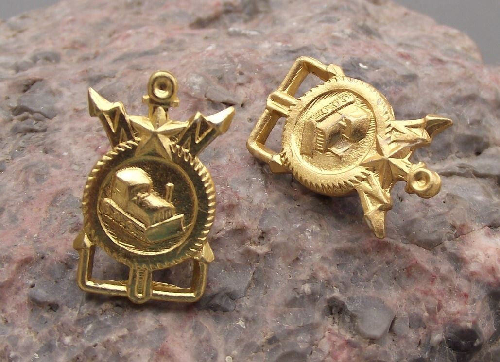 Vintage Pair Czechoslovak Army Engineer Unit Military Bulldozer Uniform Badge - Badgecrazy