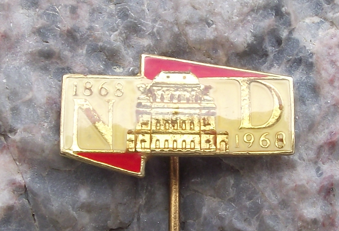 1968 Czech National Theatre Theater Prague Narodni Divadlo Centenary Pin Badge - Badgecrazy