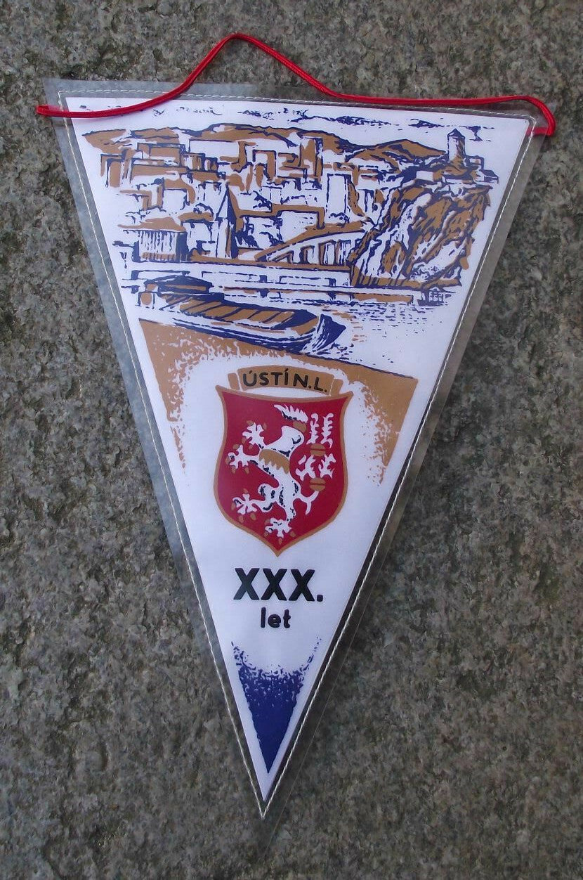 Vintage Ruda Hvezda Red Star Usti nad Labem Football Sports Club Pennant Flag - Badgecrazy