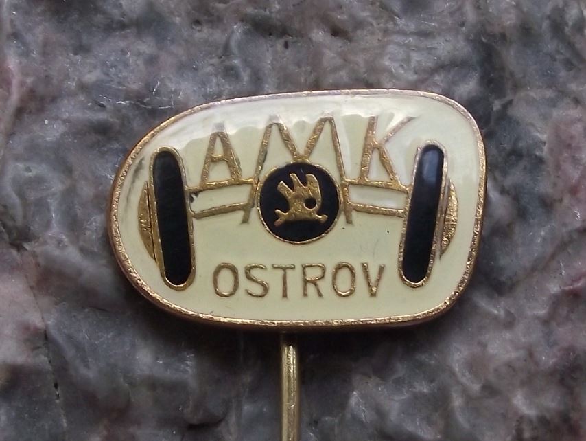 Czechoslovakia Automotoklub AAA Association Car Club AMK Ostrov Axle Pin Badge - Badgecrazy