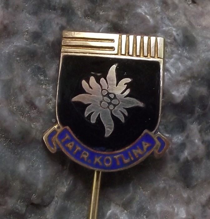 Tatranska Kotlina Slovakia Tatra Mountains National Park Ski Resort Pin Badge - Badgecrazy