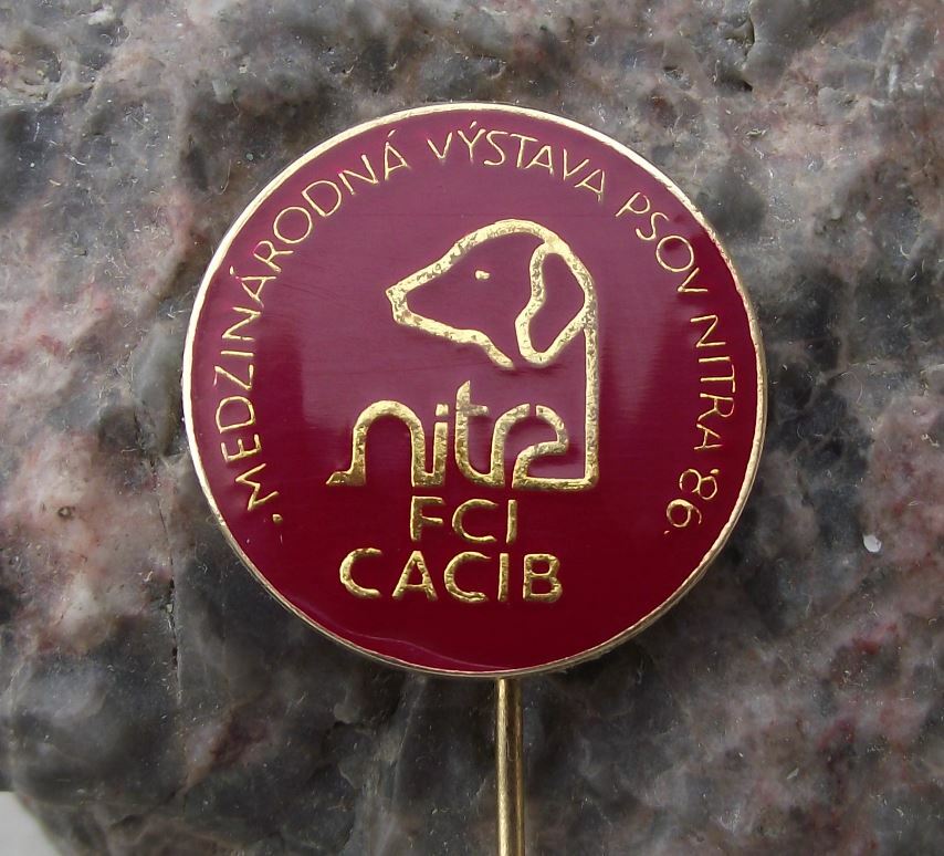 1986 CACIB International World Champion Dog Show FCI Event Slovakia Pin Badge - Badgecrazy