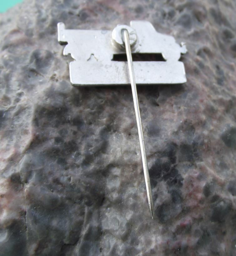 Vintage Praga V3S Flatbed Agricultural Commercial Truck Lorry Pin Badge - Badgecrazy